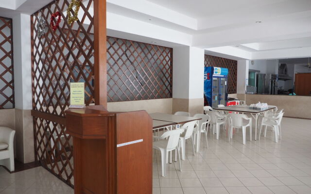 Nice Beach Hotel