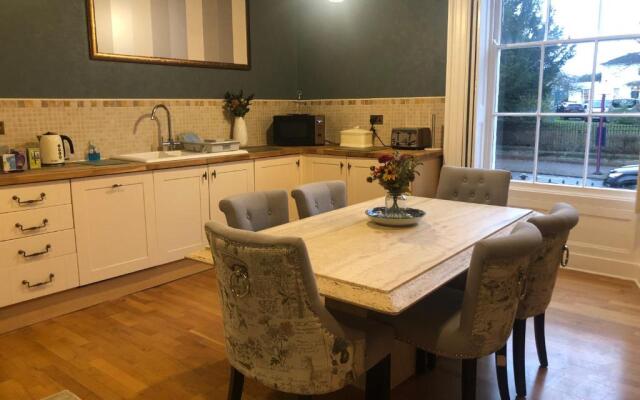 50A Clifton Garth
