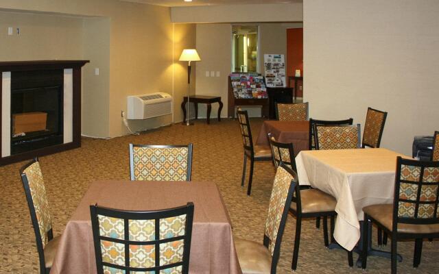 MainStay Suites Coralville - Iowa City