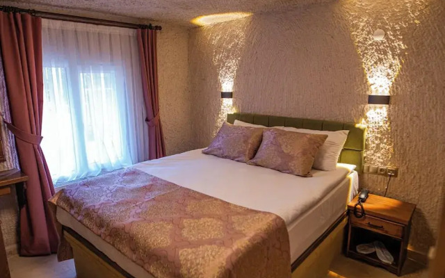 Capavista Cave House