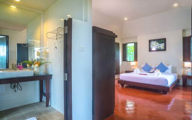 The Hive Hotel Samui