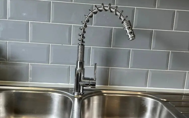 4 Bedroom Refurbished Workers Haven