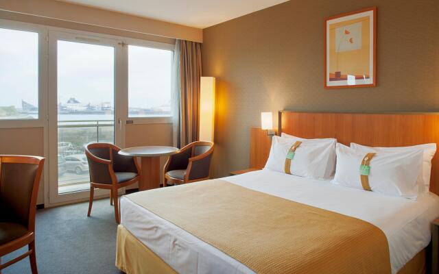 Holiday Inn Calais by IHG