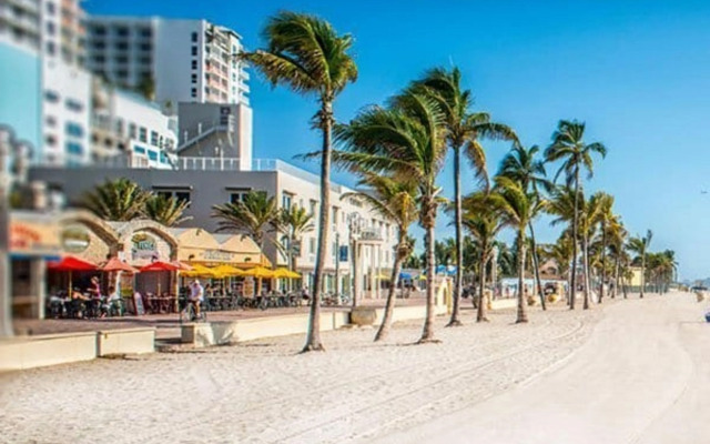 Beachwalk Resort
