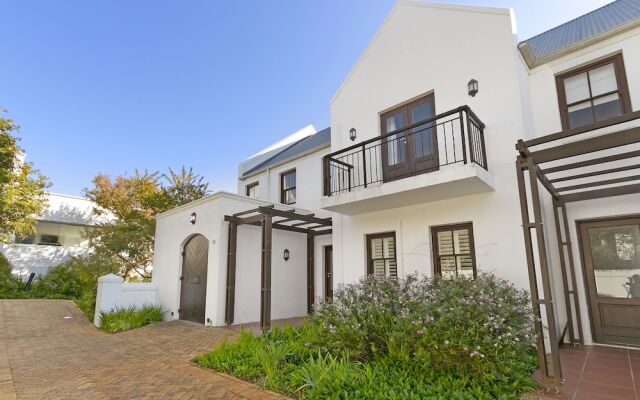 Winelands Golf Lodges 24
