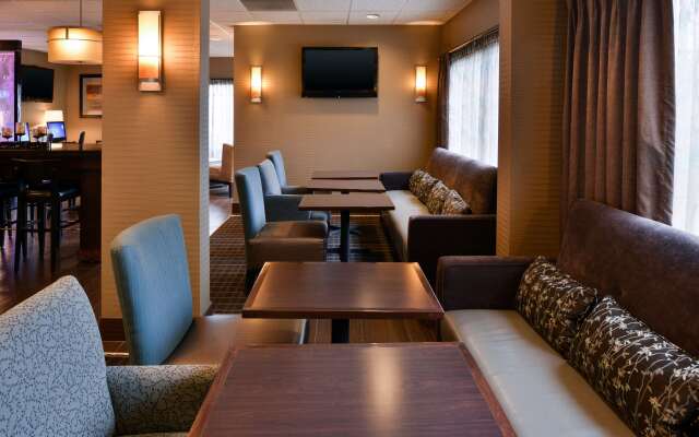 Best Western Plus Wichita West Airport Inn