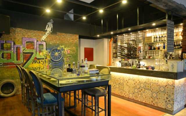 Mr.F Sleeping Bar Inn Zhangjiajie