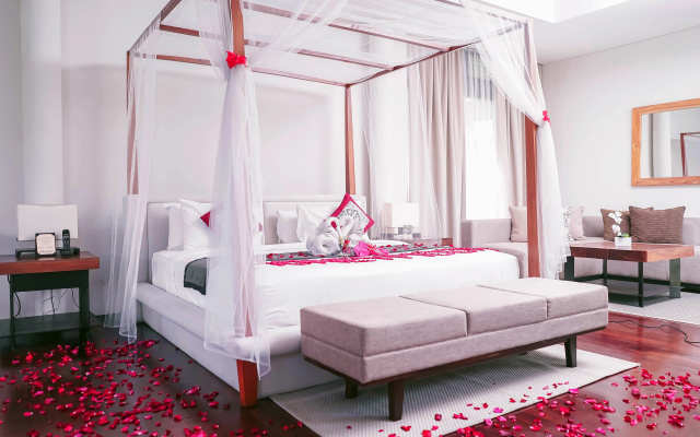 Javana Royal Villas – Guest Rooms – Kerobokan Kelod