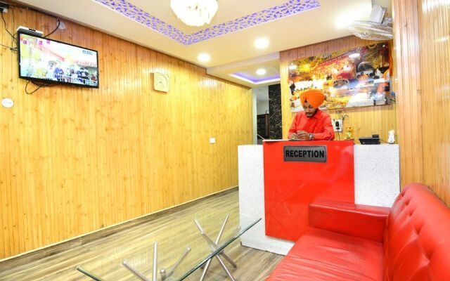 Oyo 40504 Hotel Avtar Residency
