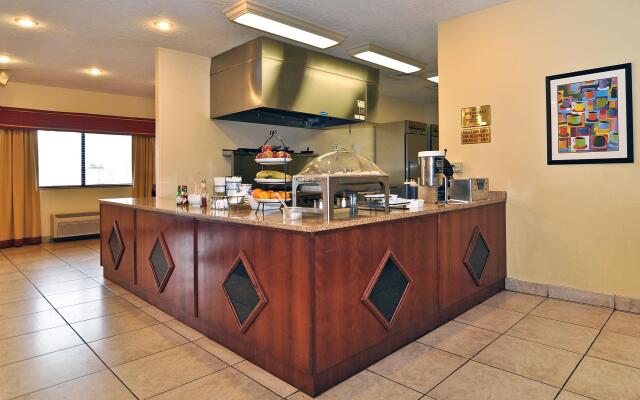 Best Western Plus Eagleridge Inn & Suites