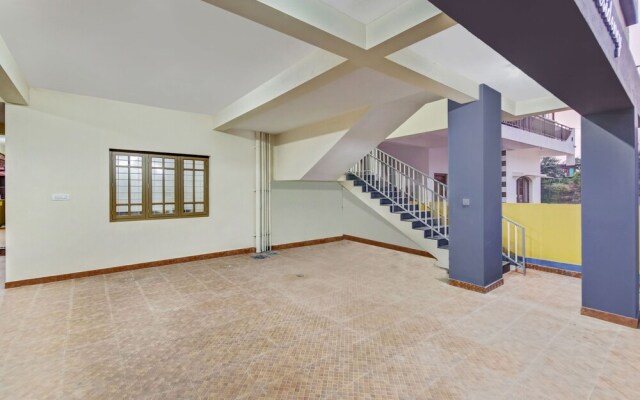 OYO 26775 Home Spacious 2BHK Madikeri