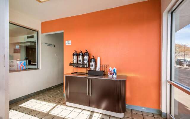 Motel 6 Wendover, UT