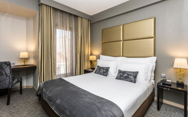 Czar Lisbon Hotel