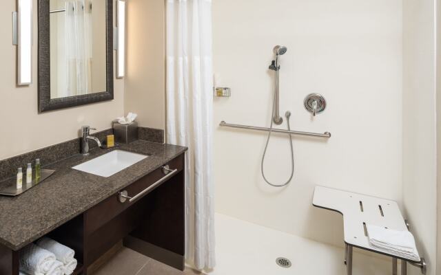 DoubleTree by Hilton Miami - Doral, FL