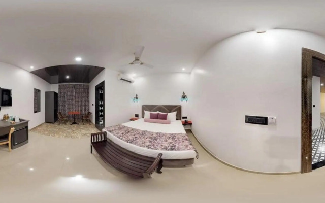 Sky Lodge