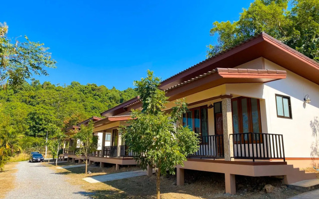 BaanSuantip Resort Sattahip