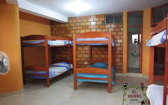 El Mural Hostel