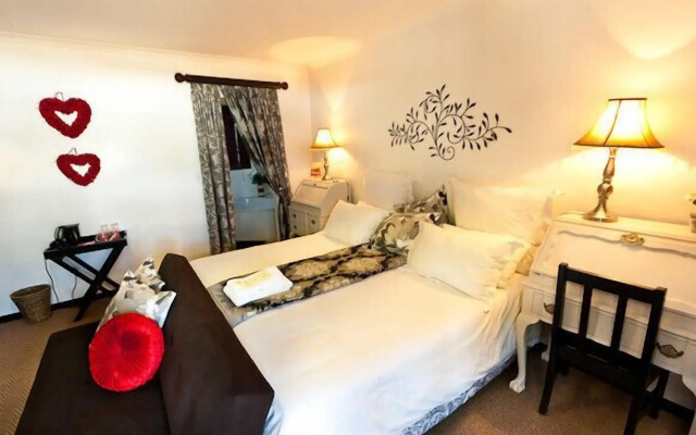 Cunningham Cottage Guest House