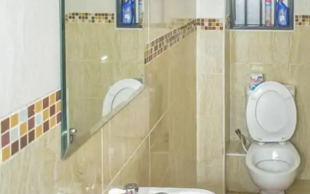 Lux Suites Lay Canon Apartments Ngara