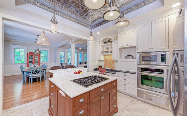 Banyan Beach - 104 Beach Ave