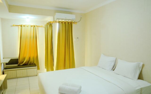 Modern Studio Grand Serpong Apartment By Travelio