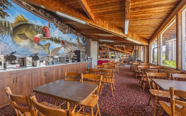 Ramada Gananoque Provincial Inn