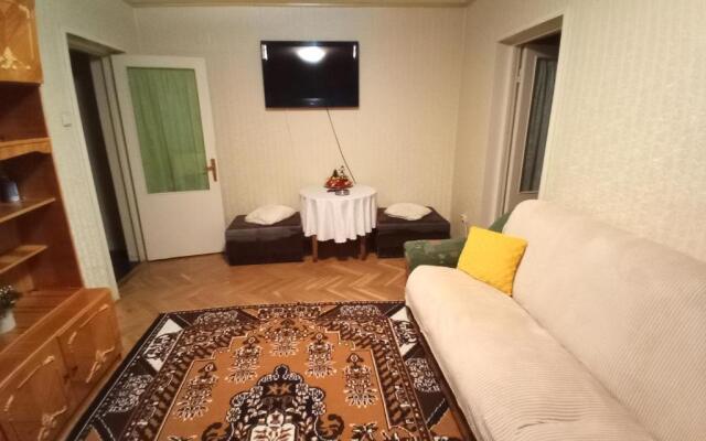 Apartament 3 camere in regim hotelier