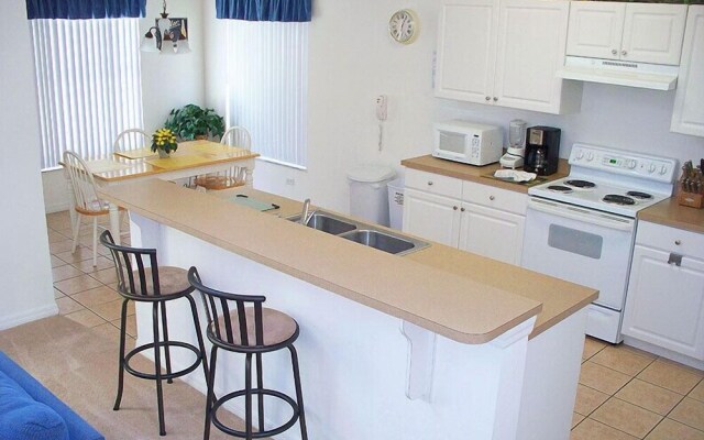 Fl Special!! Grand Cumbrian 4 Bedroom Villa by RedAwning