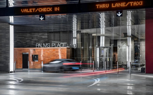 StripViewSuites at Palms Place