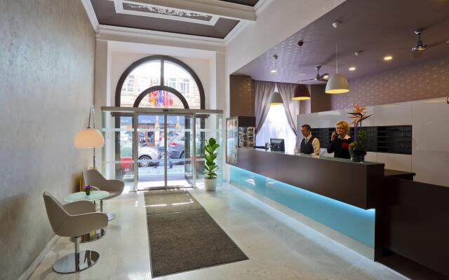Atlantic Hotel