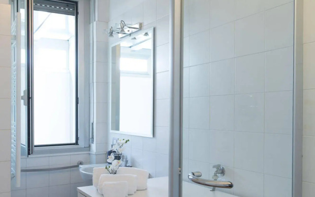 Suitelowcost - Stilicone