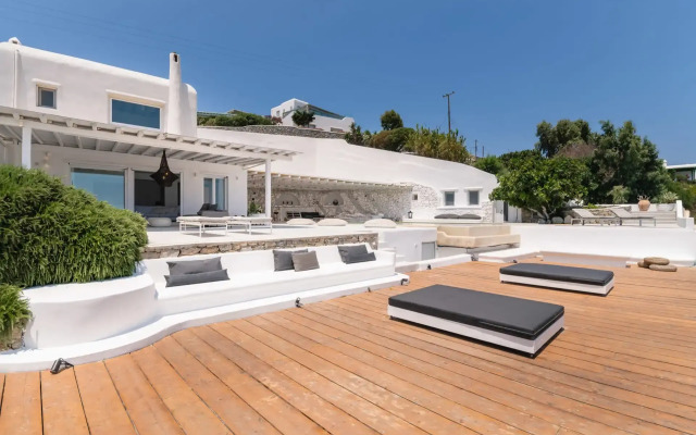 Villa Psarou - The Above Nammos Experience