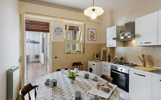 Tra il Centro e Il Mare Apartment con terrazzo