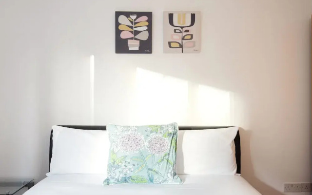 Platinum Apartments in Southwark 9992