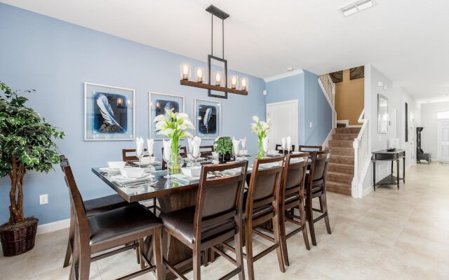 Moon Villa by Florida Spirit