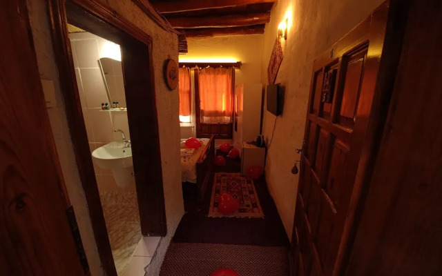 Unicorn Cave Hotel