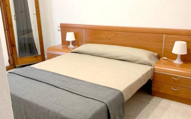 House with 3 Bedrooms in Torredembarra, with Furnished Terrace