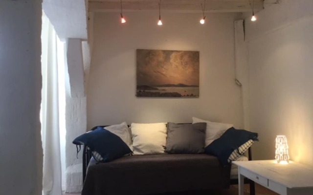 La petite Maison d'à coté, N° 11