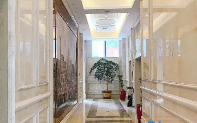 Vienna Hotel (Shaodong Chuangye New Village Zhaoyang Avenue Branch)