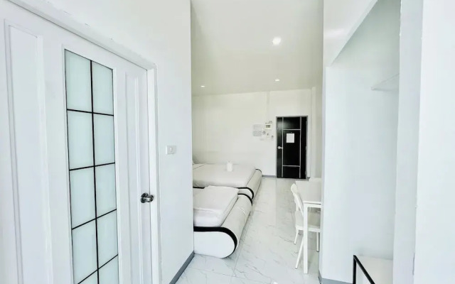 Parichat Bandung Hotel