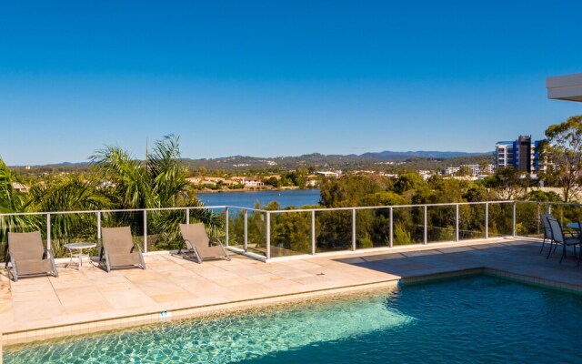 126 Chancellor Lakeside