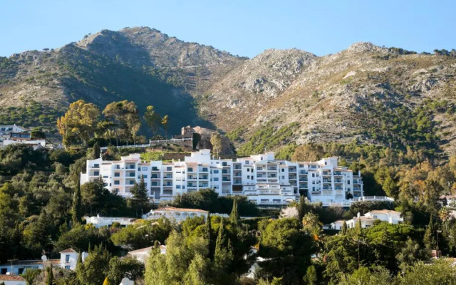 Macdonald La Ermita Resort