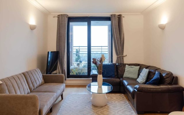 Central 2Br Home In Heart Of Kensington, 4 Guests