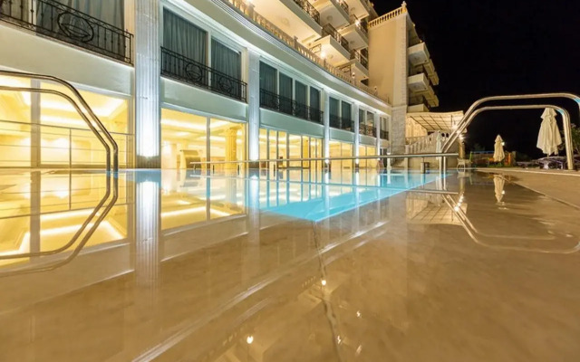 Therma Palace Balneohotel