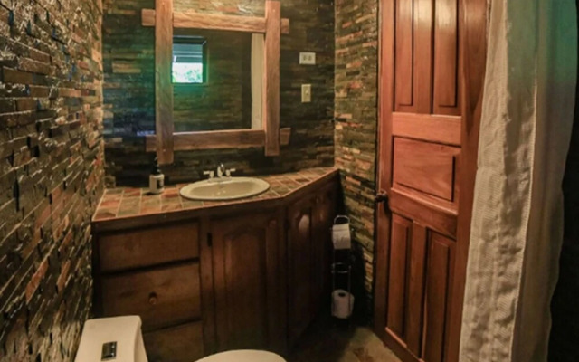 Bambuda Lodge - Hostel