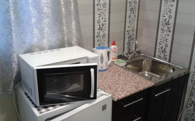 Guest House on Festivalnaya