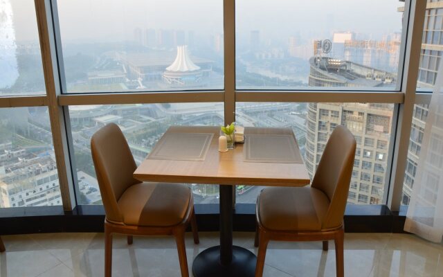 Nanning Champs Elysees Hotel