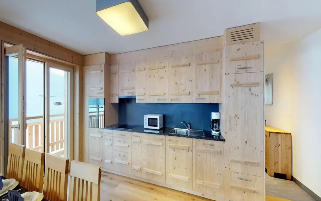 Apartment for Larger Gatherings