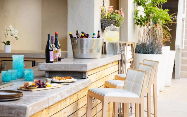 Country Inn & Suites By Carlson Calabasas