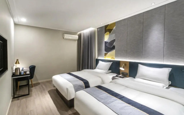 Homeinn Selected Hotel (Suzhou New Urban District Heshan Road Subway Station)